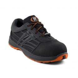 Paire de chaussures de...