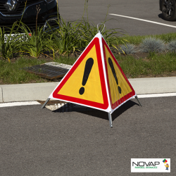 Tripodes de signalisation